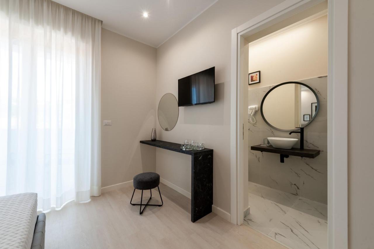 Albergo Elea อาเชอา ภายนอก รูปภาพ